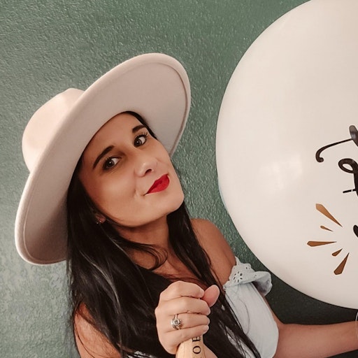 Hanani Carlisle Jobot hanani-carlisle-jobot